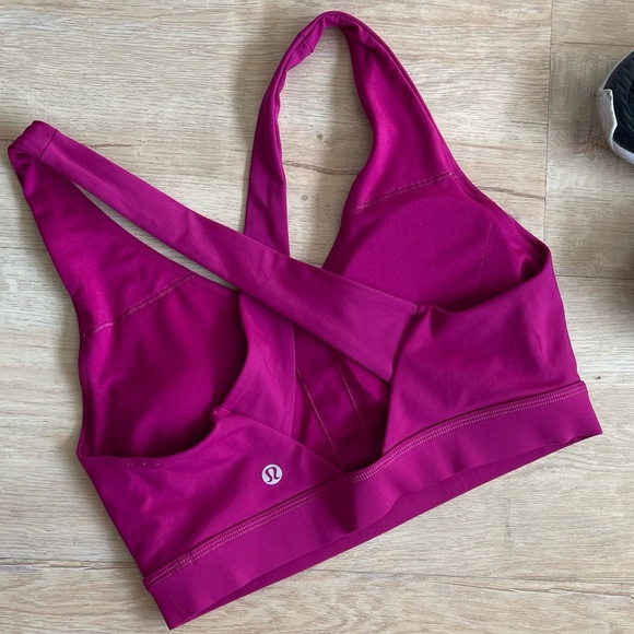 Lululemon Fast Times Bra – Athletic Top – Size 2 (S) - Picture 4 of 8